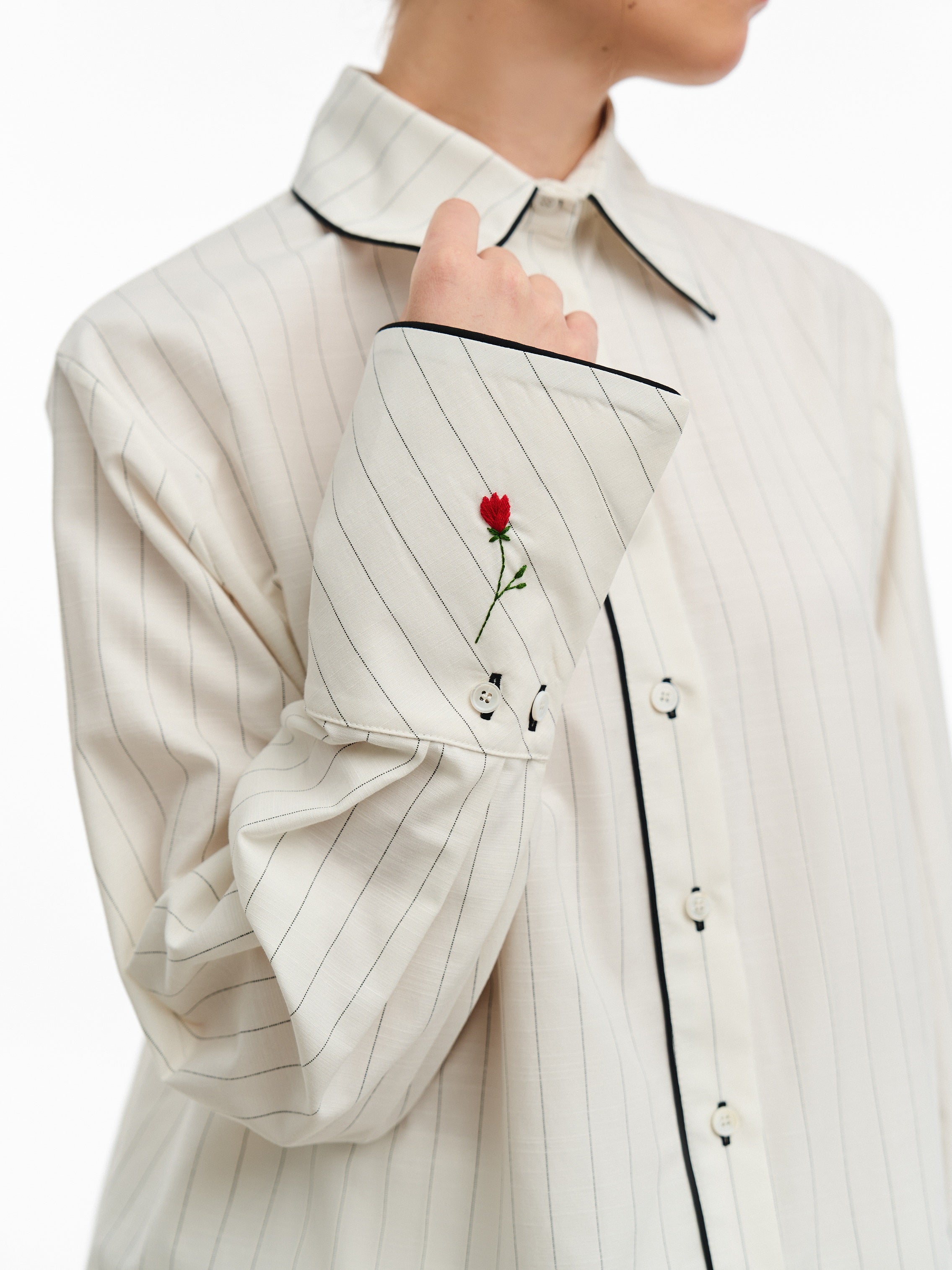 Ava shirt